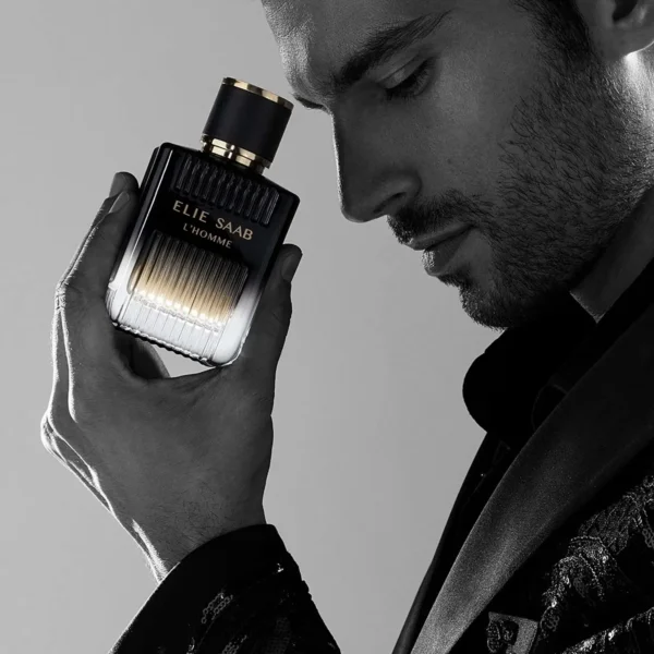 عطر لوهوم من إيلي صعب
