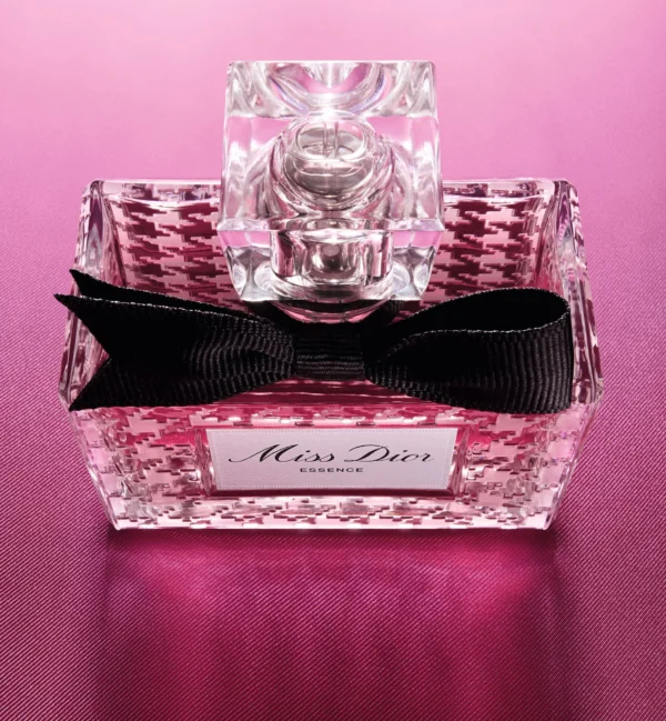 عطر ميس ديور إيسنس
